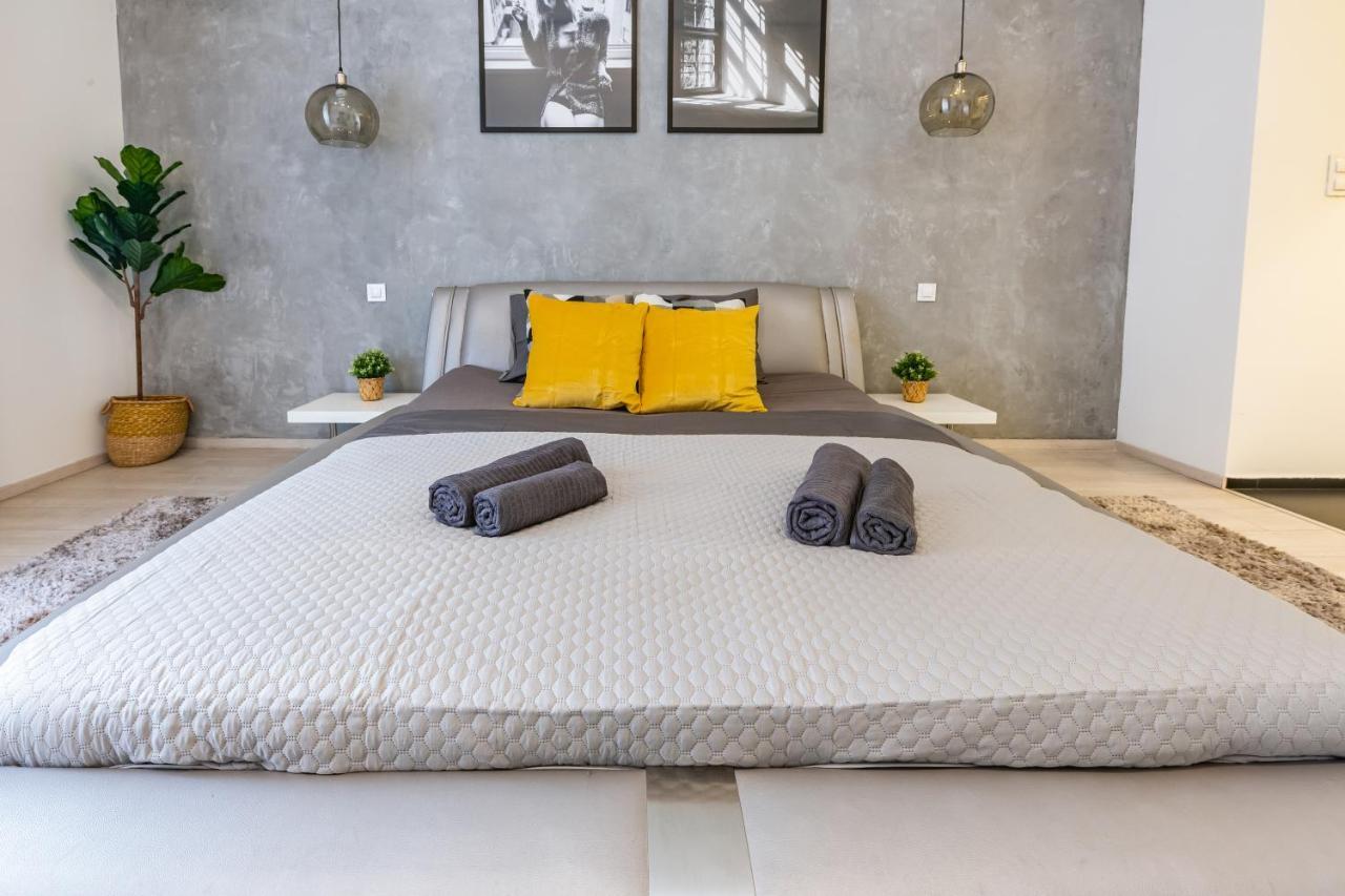 Luxury Nova Home Next To The New York Cafe Budapest Eksteriør bilde
